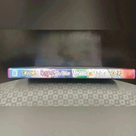 Bratz DVD 2004 Starrin'  & Stylin' - Picture 2 of 4